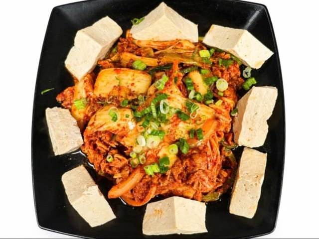 #57 두부김치 (Dooboo Kimchi).