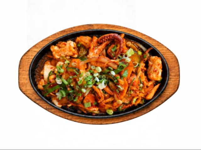 #53 오징어볶음 (Ojingeo Bokkeum).